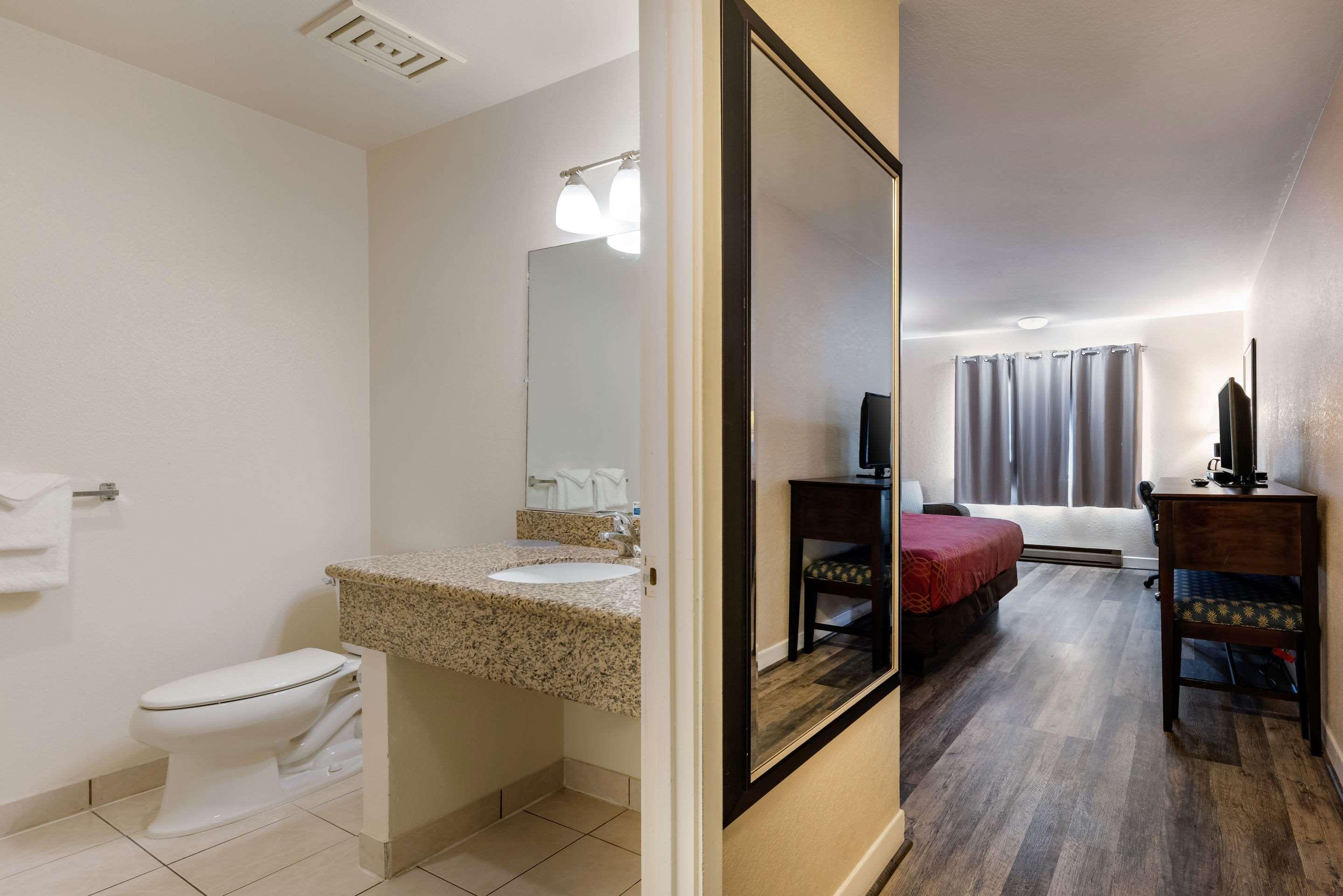 Bay Breeze Inn Seaside Ngoại thất bức ảnh