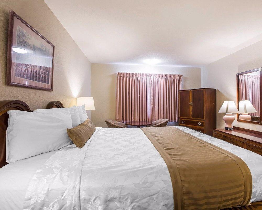 Bay Breeze Inn Seaside Ngoại thất bức ảnh
